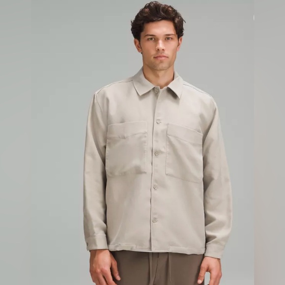 Lululemon Sueded Camp Collar Overshirt
Size XL - Picture 1 of 11